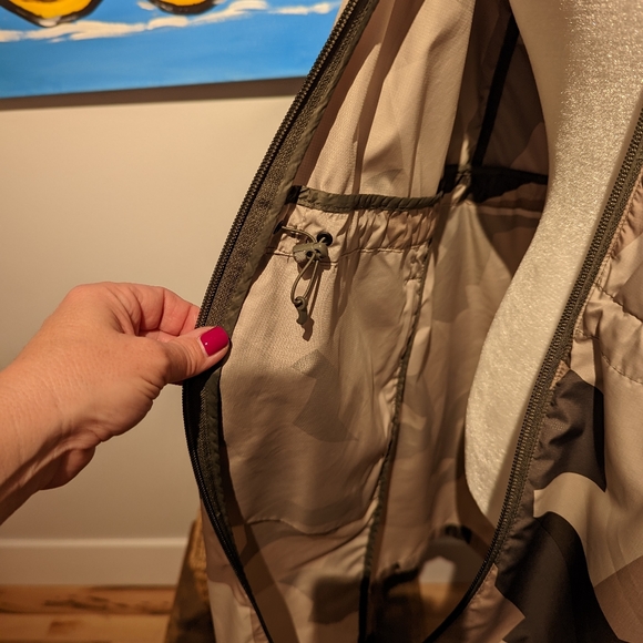 Northface Windwall Jacket. Size XS. EUC. - Picture 9 of 13
